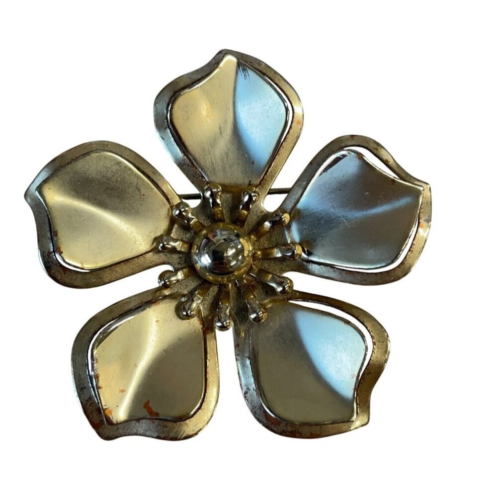 Vintage Gold Tone Flower‎ Brooch Pin 3D Mid Century